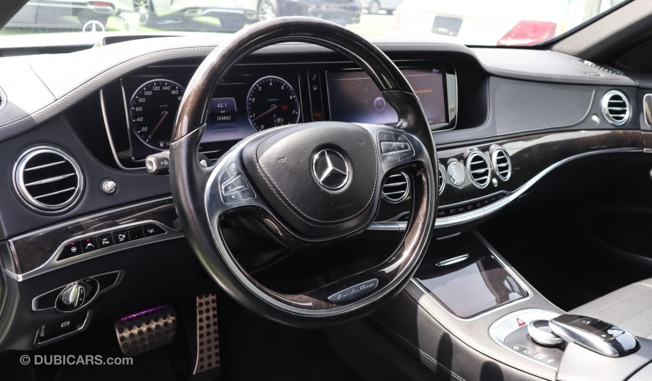 مرسيدس بنز S 550 AMG