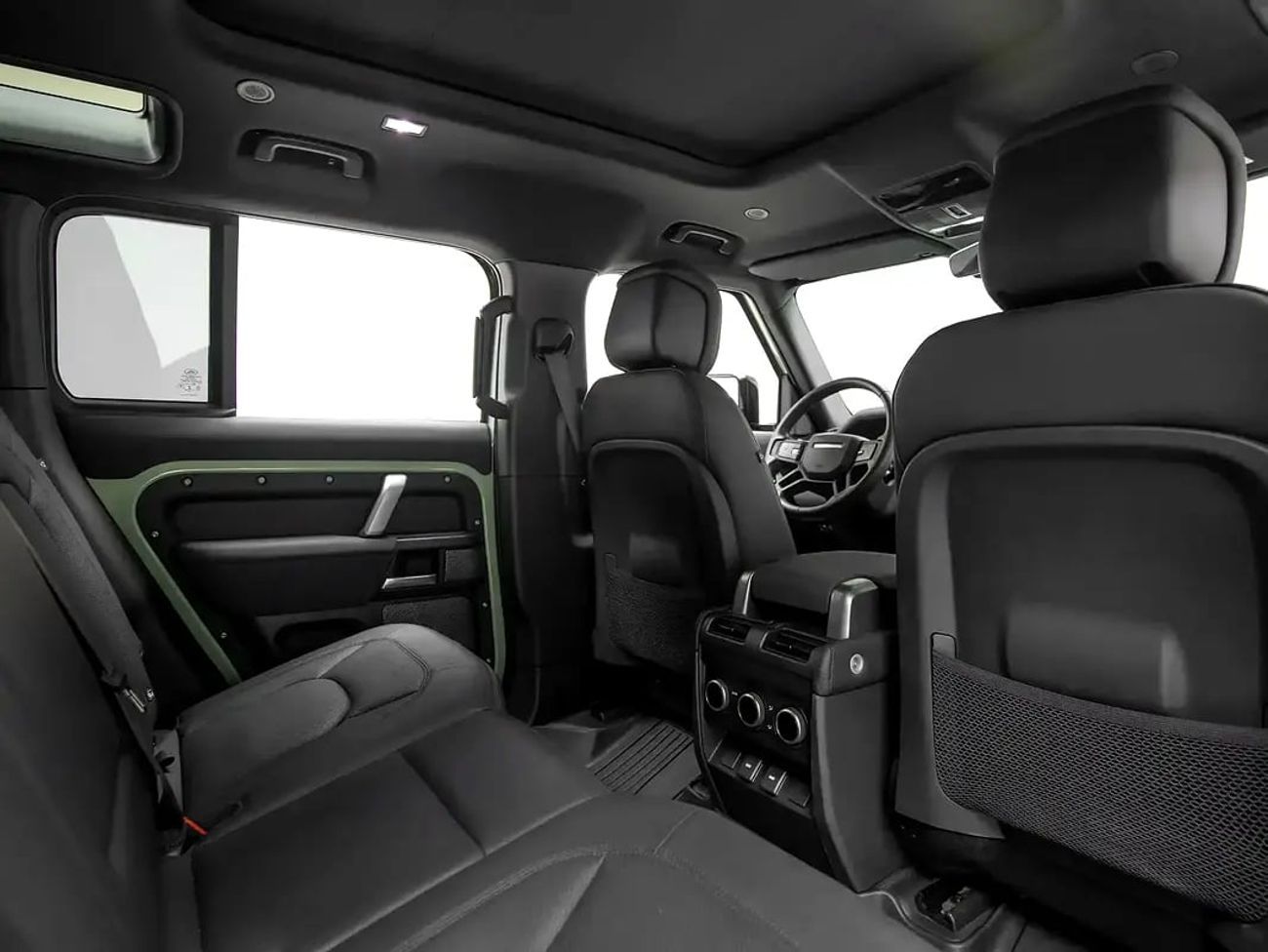 Land Rover Defender | 110 75th Limited Edition P400 | GCC Spec | With Warranty