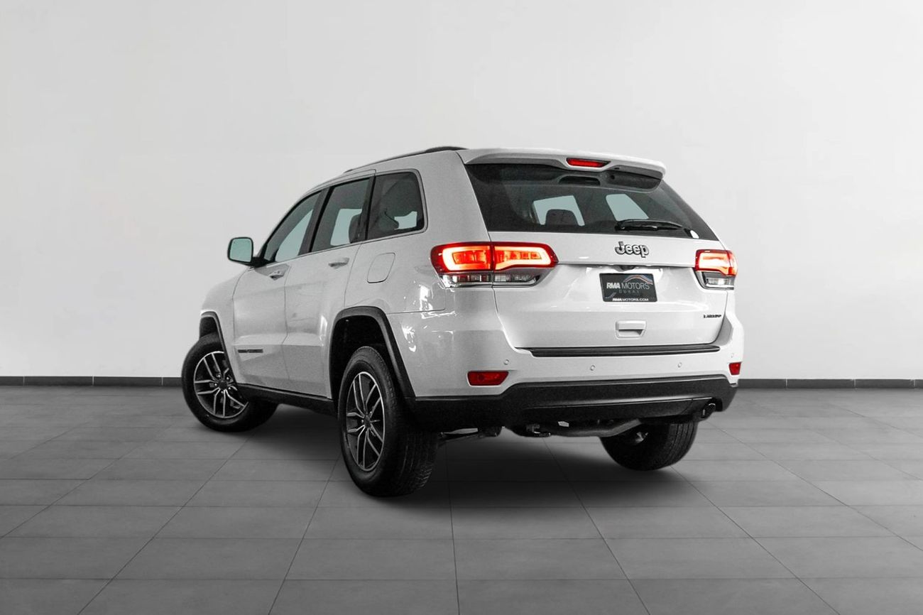 Jeep Grand Cherokee Laredo