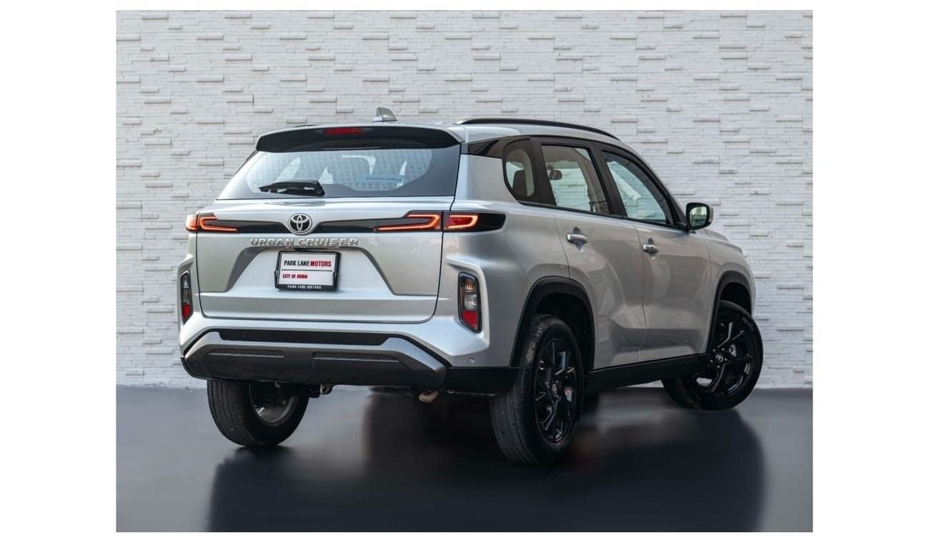 Toyota Urban Cruiser AED 1,258 PM • URBAN CRUISER GL • ONLY 1,000 KMS • OFFICIAL TOYOTA WARRANTY UNTIL 2026
