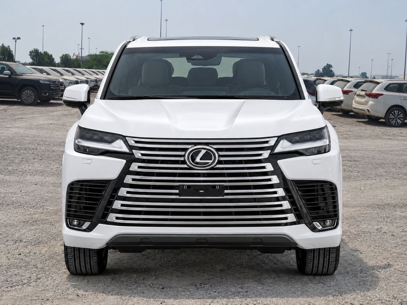 لكزس LX 600 URBAN ECTAV0002 - لكزس LX600 أوربان 2026 - محرك بنزين 3.5 لتر، ناقل حركة أوتوماتيكي - لون أبيض مع مقصورة د