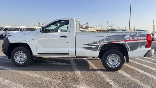 ميتسوبيشي L200 5 MT MID-LINE