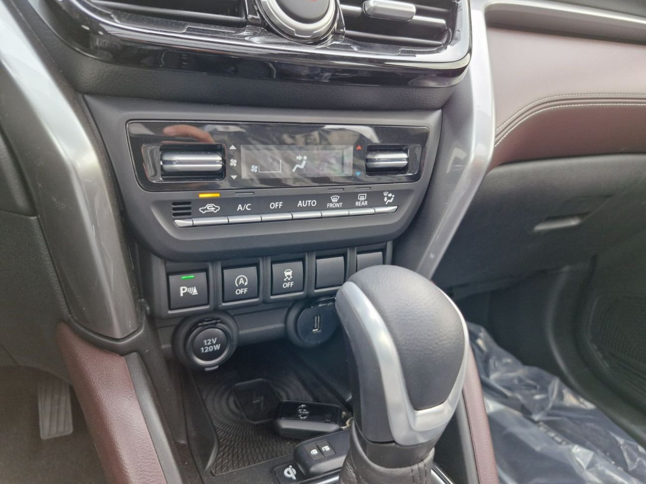 Toyota Urban Cruiser 2025 TOYOTA URBAN CRUISER GLX 1.5L PETROL (360 CAMERA + HUD) A/T FWD GCC BRAND NEW 0KM 360