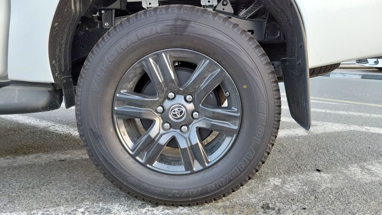 Toyota Hilux GLX 2.7L Double Cab Utility 4WD A/T