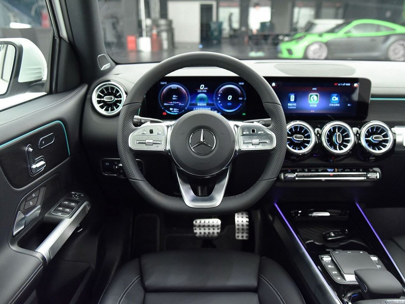 Mercedes-Benz EQB 350 2023 Mercedes-Benz EQB 350 4MATIC FULLY LOADED