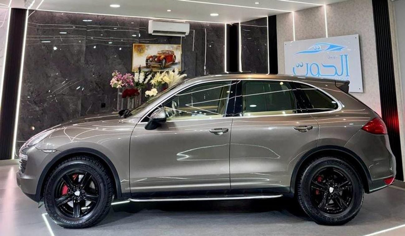 Porsche Cayenne S Platinum Edition 3.6L PORSCHE CAYENNE S V8 || GCC || FULL OPTIONS || FREE ACCIDENTS || NEW CONDITI