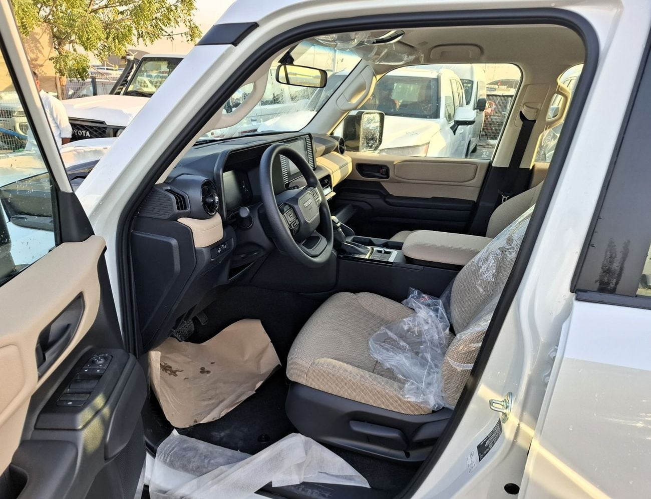 Toyota Prado Toyota Prado 2.8L 2026 Basic White Diesel (Export Only)