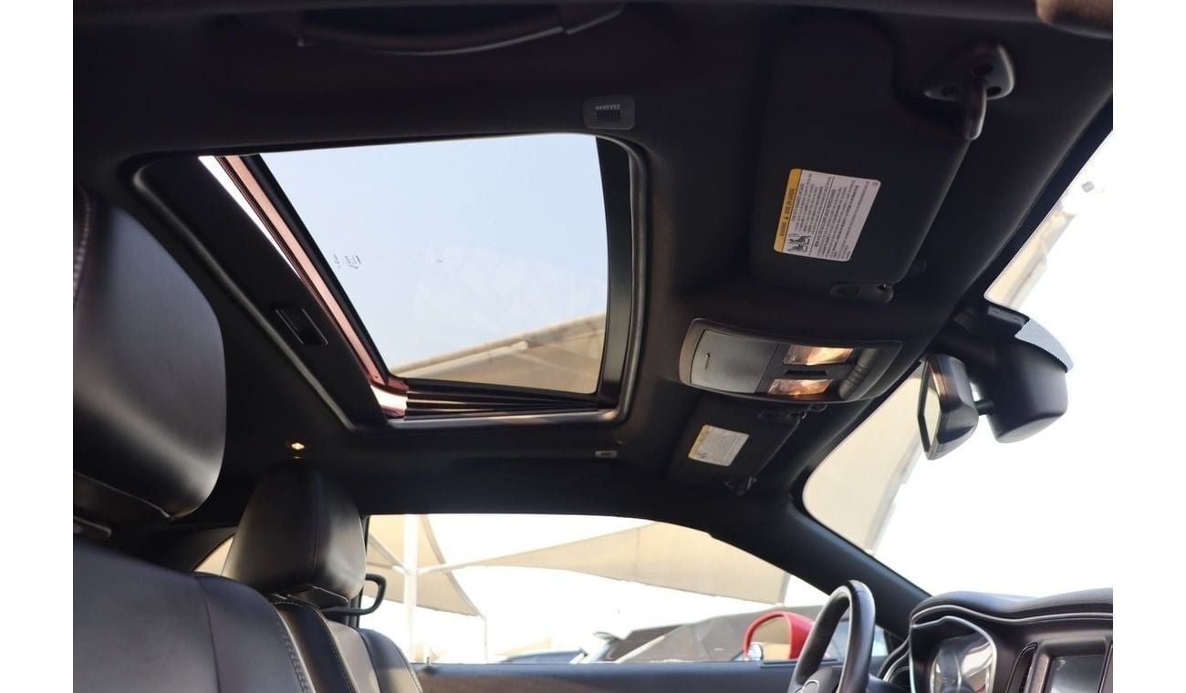 Dodge Challenger GT 3.6L Dodge Challenger GT / 2017 / V6 / CANADIAN