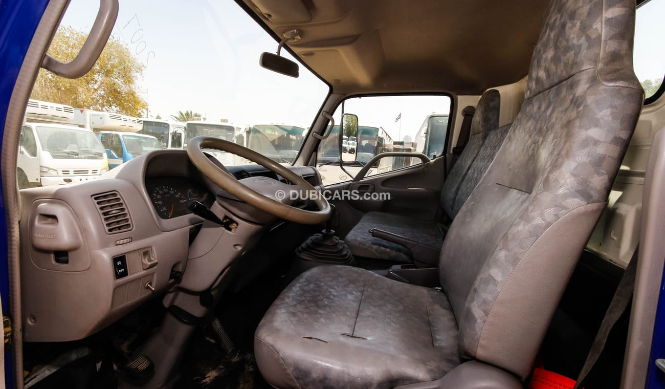 Hino 300 Recovery 1183