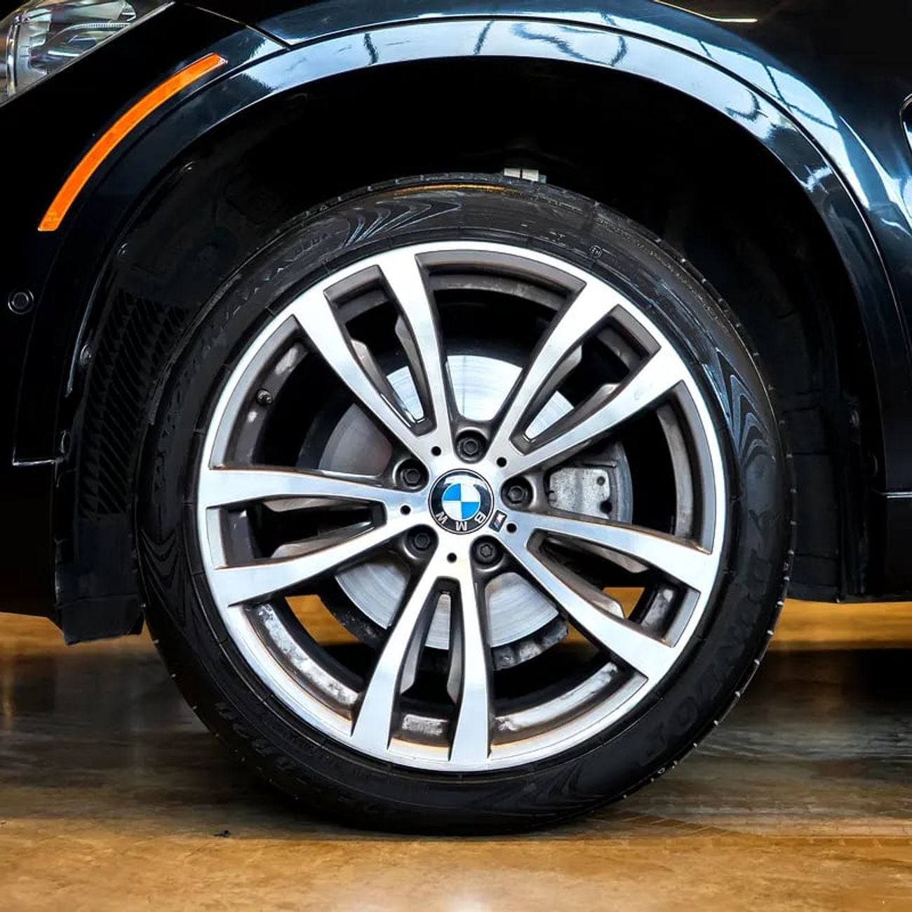 BMW X6 1,632 P.M • 0% Downpayment • xDrive35i M Sport • Clean Title • 1 Year Warranty