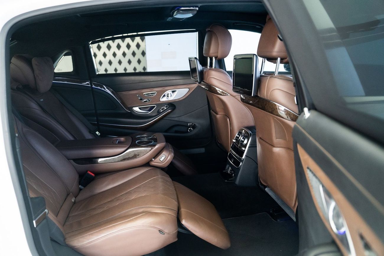 مرسيدس مايباخ s600 مايباخ Mercedes Benz Maybach S600 V12