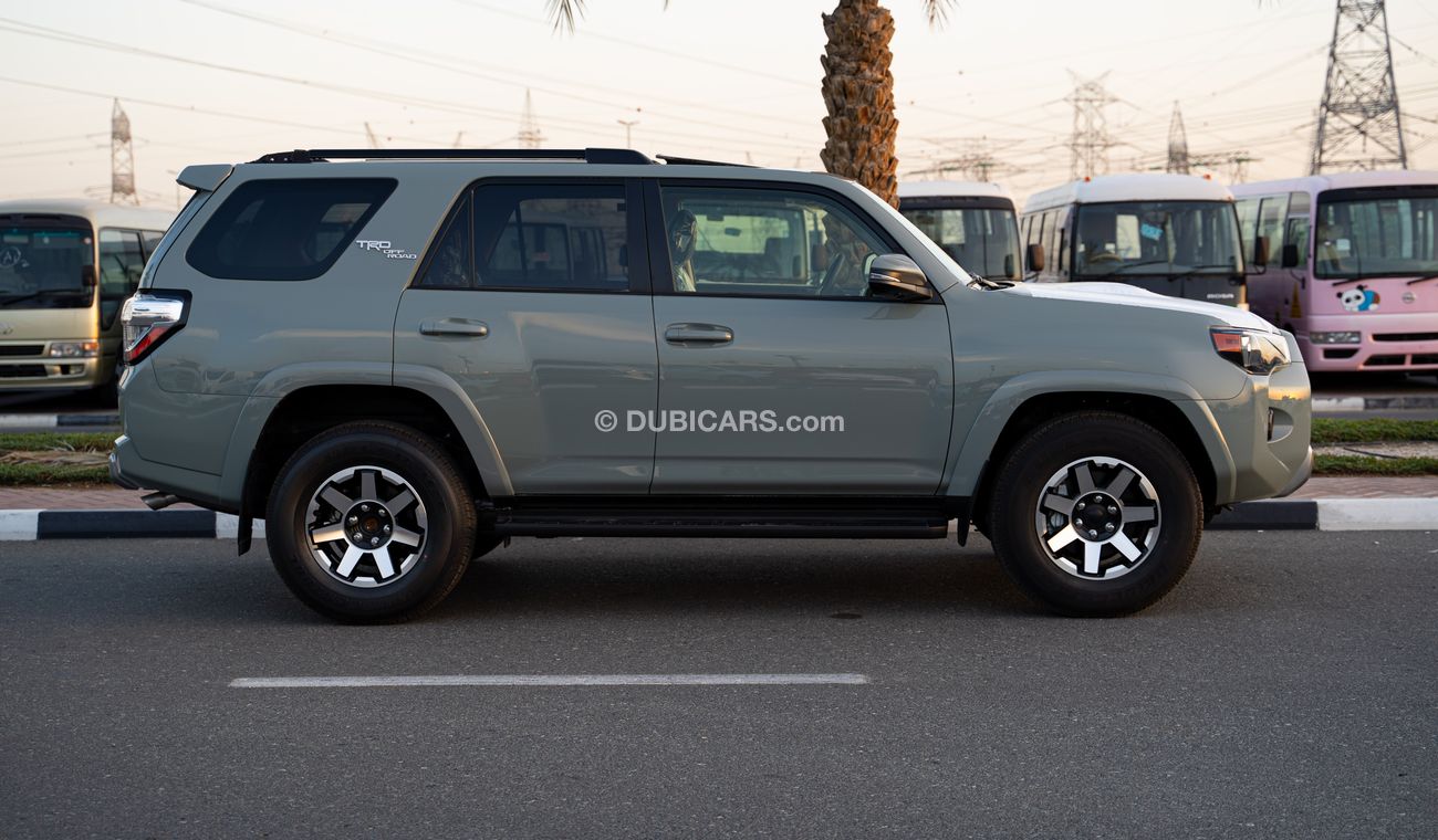 Toyota 4Runner TOYOTA 4RUNNER 4.0L TRD OFF ROAD FULL OPTIONS ( HEATED SEATS)(2023 NEWW!!!!)