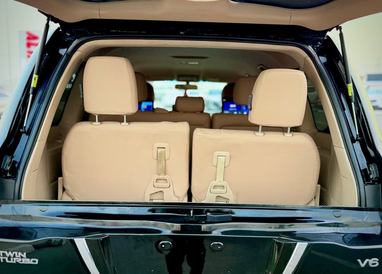 تويوتا لاند كروزر 2015 GXR V6 Facelift To 2024 Ship Exterior and Interior Both Upgrade Full Option