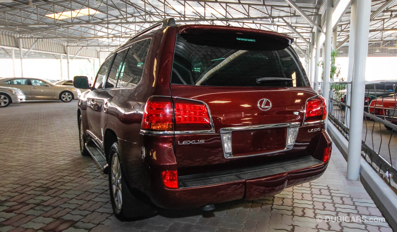 Lexus LX570