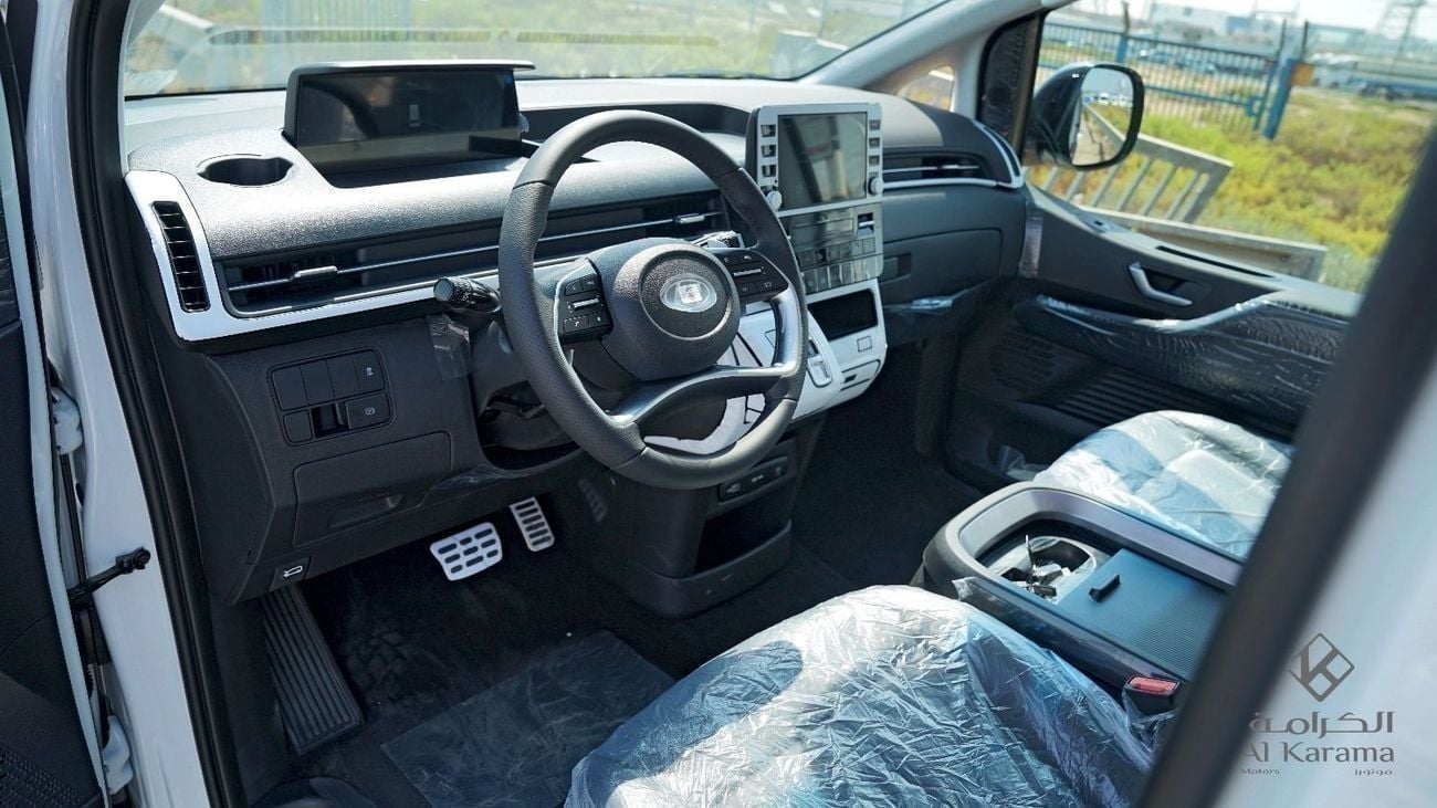 هيونداي ستاريا COMFORT - 3.5L Executive 9 Seater, Leather Interior, Push Start, Cruise Control, Remote Sliding Door