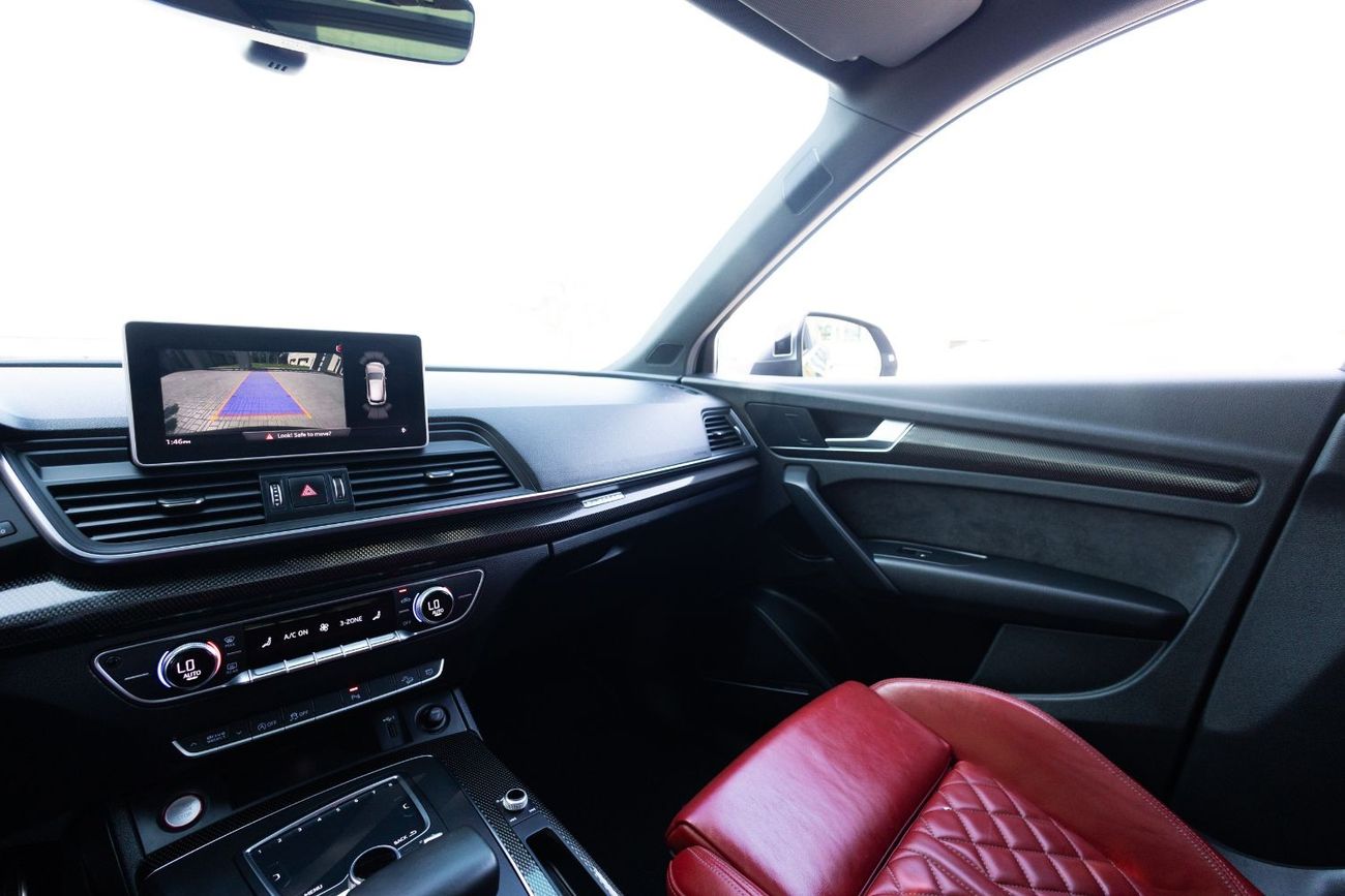 أودي SQ5 TFSI quattro 3.0L  Audi SQ5 TFSI Quattro 2020 GCC under Agency Warranty with Flexible Down-Payment.