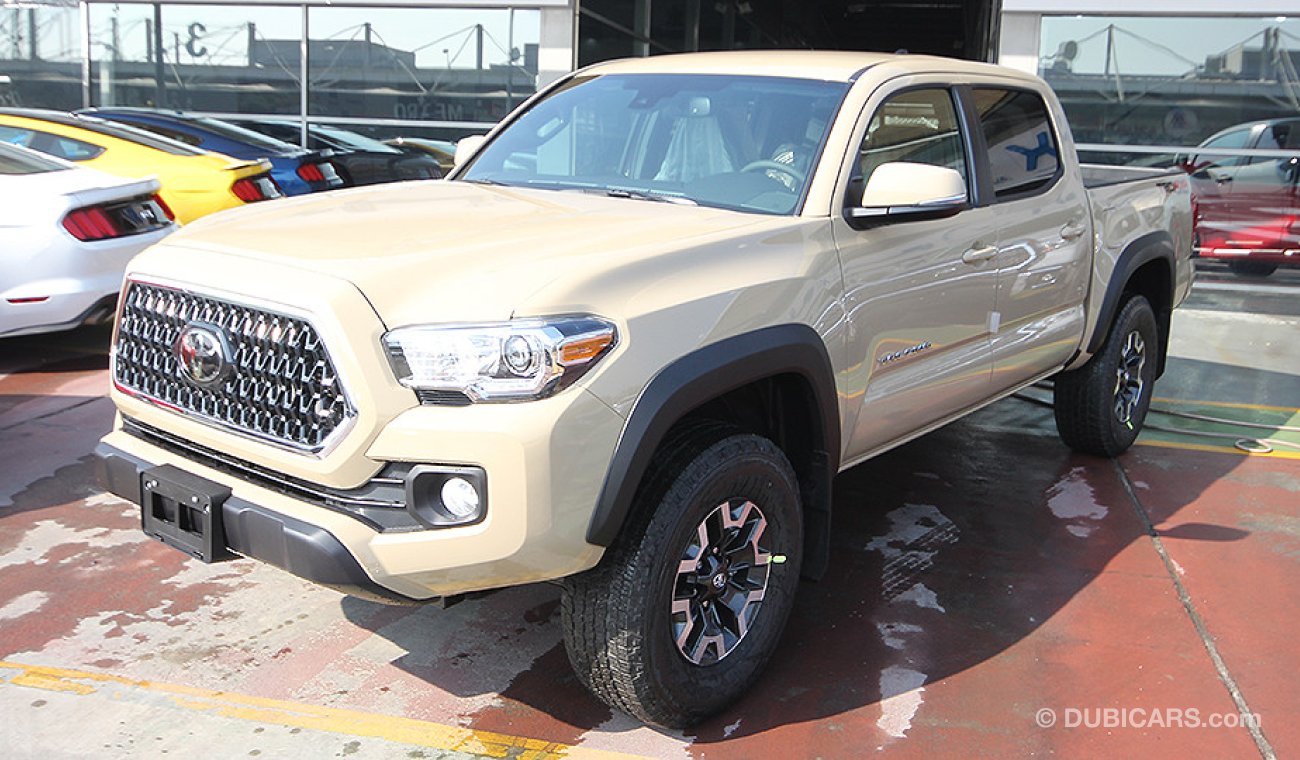 Toyota Tacoma 2018, V6 3.5L 4x4, 0km