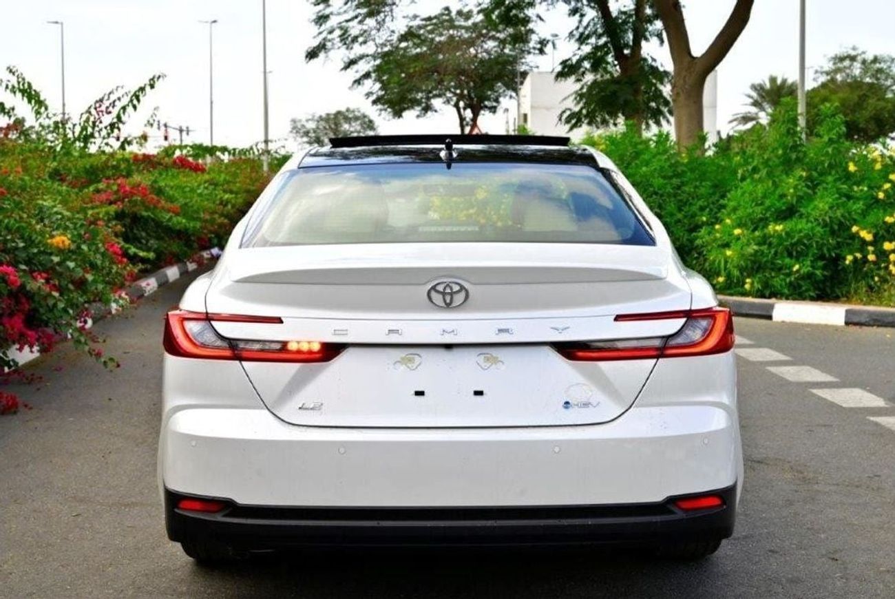 Toyota Camry 2025 TOYOTA CAMRY LE HYBRID 2.5L AT