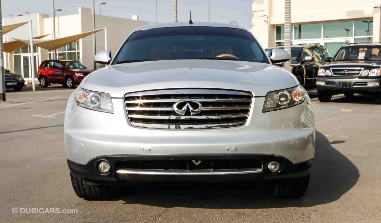 Infiniti FX35