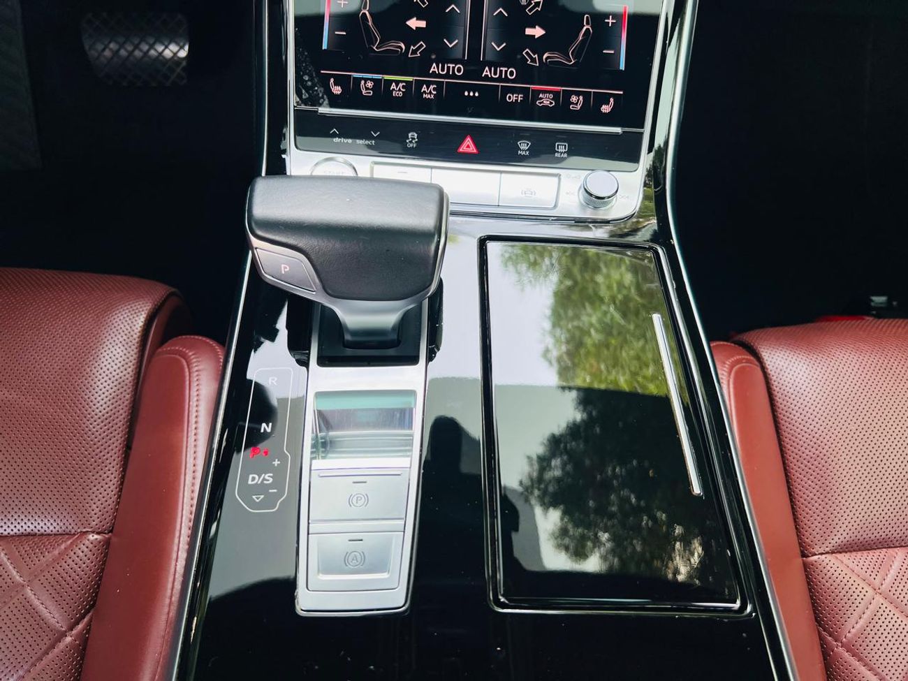 أودي A8 L 60 TFSI quattro 4.0L (460 HP)