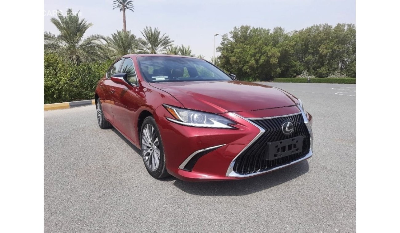 Lexus ES250 Platinum Platinum Lexus ES250 model 2021 very celen car