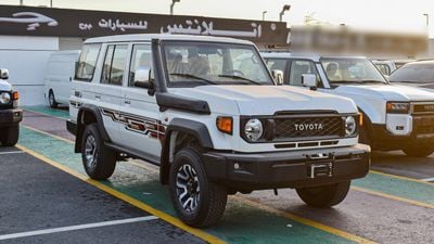 Toyota Land Cruiser 70 2.8L Diesel A/T