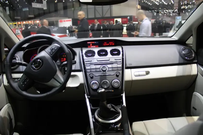 Mazda CX7 interior - Cockpit