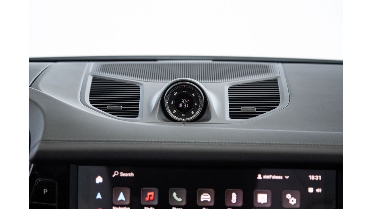 Porsche Cayenne WARRANTY OCT 2025