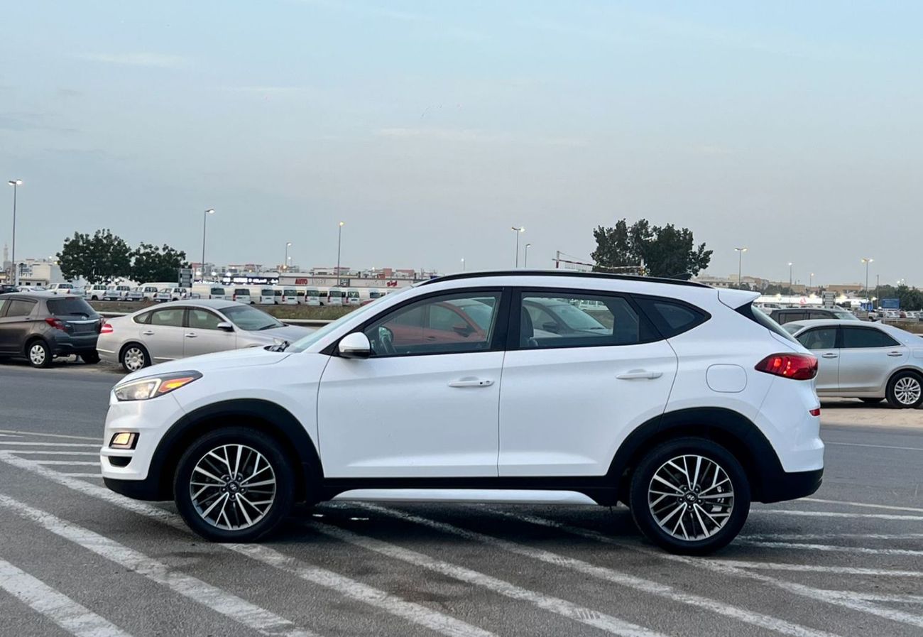 Hyundai Tucson 2019 Hyundai Tucson Full Option 2.4L V4 - AWD 4x4 - Rear Camera - Leather Seat - Panoramic Sunroof