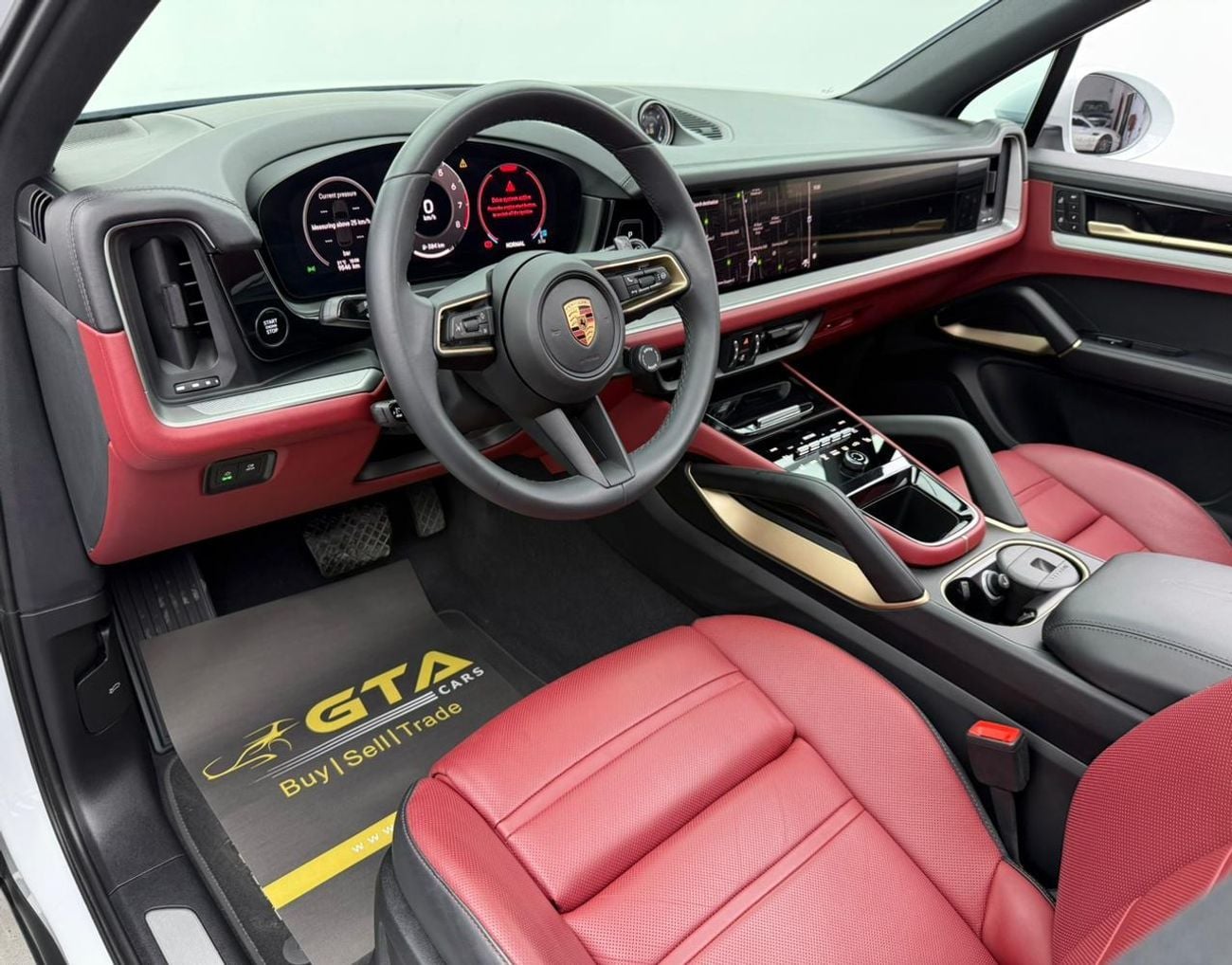 Porsche Cayenne Base 2025 Porsche Cayenne, 2027 Porsche Warranty, Full Porsche Service History, Very Low Km, GCC