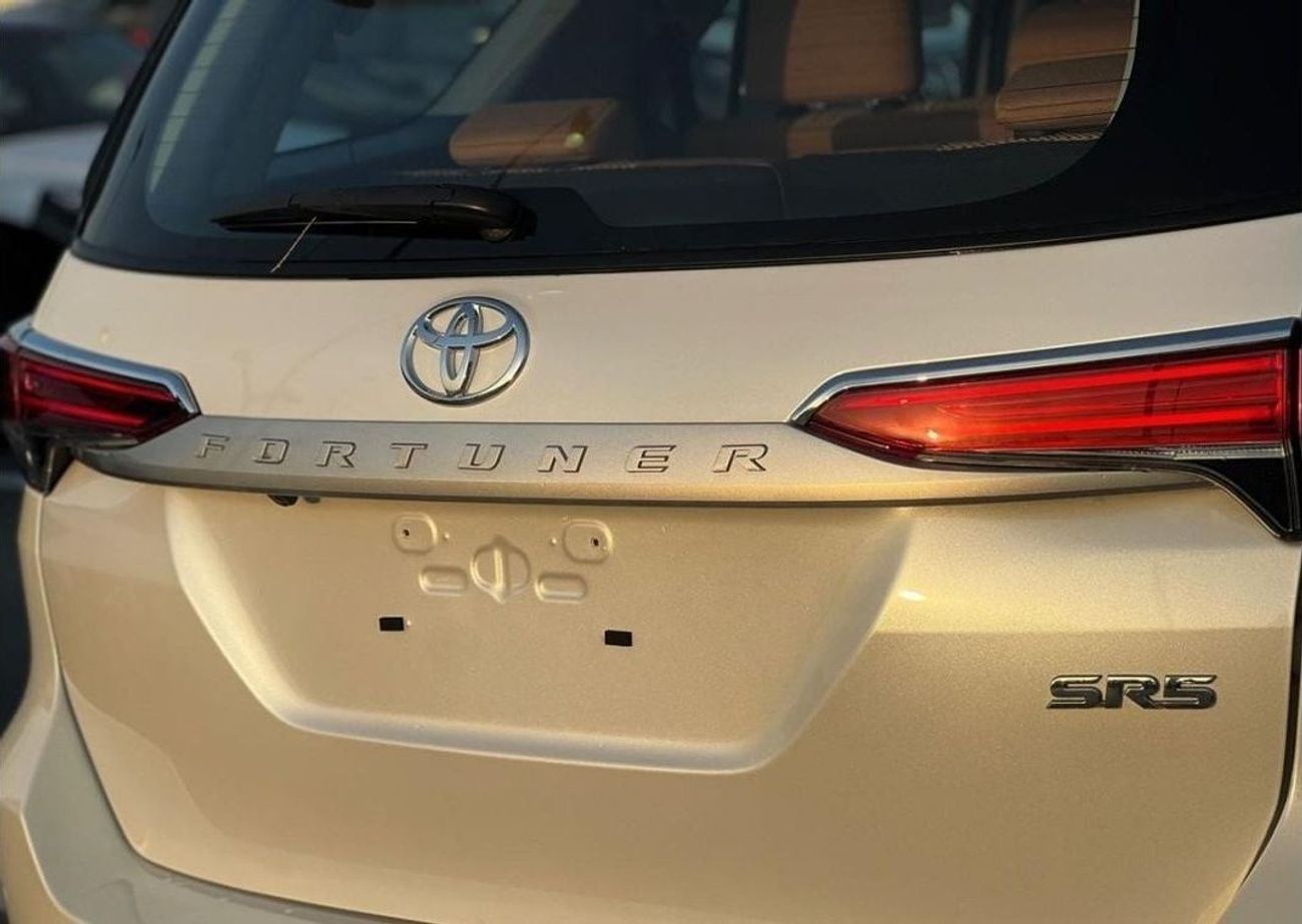 Toyota Fortuner TOYOTA FORTUNER (TGN156) 2.7 L SUV 4WD 5Doors 2024