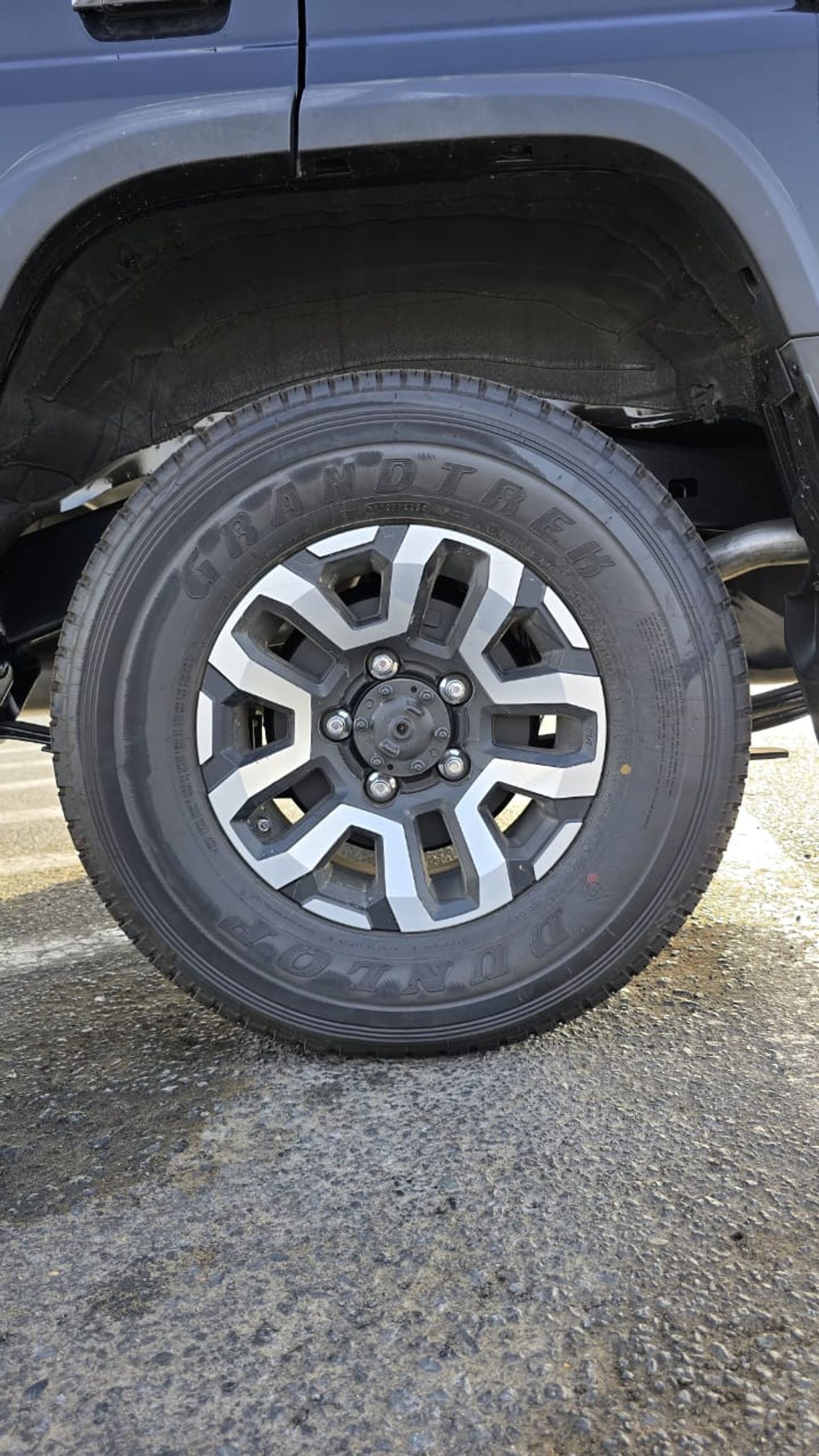 Toyota Land Cruiser 70 LX 4.0