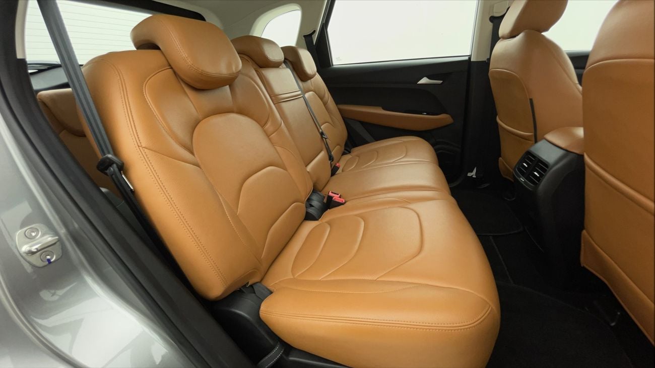 Chevrolet Captiva PREMIER 1.5 | Zero Down Payment | Home Test Drive