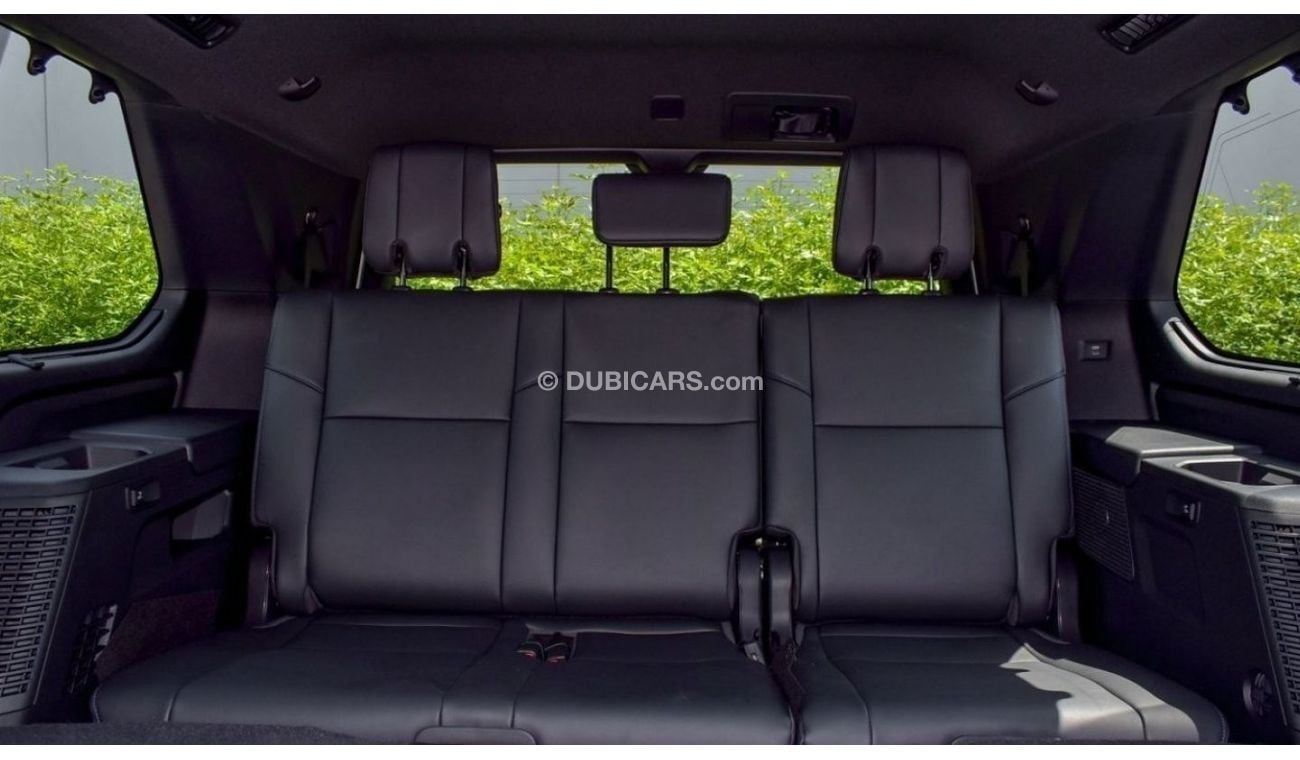 Toyota Sequoia Platinum AWD Hybrid/Pano-Roof. Local Registration +10%