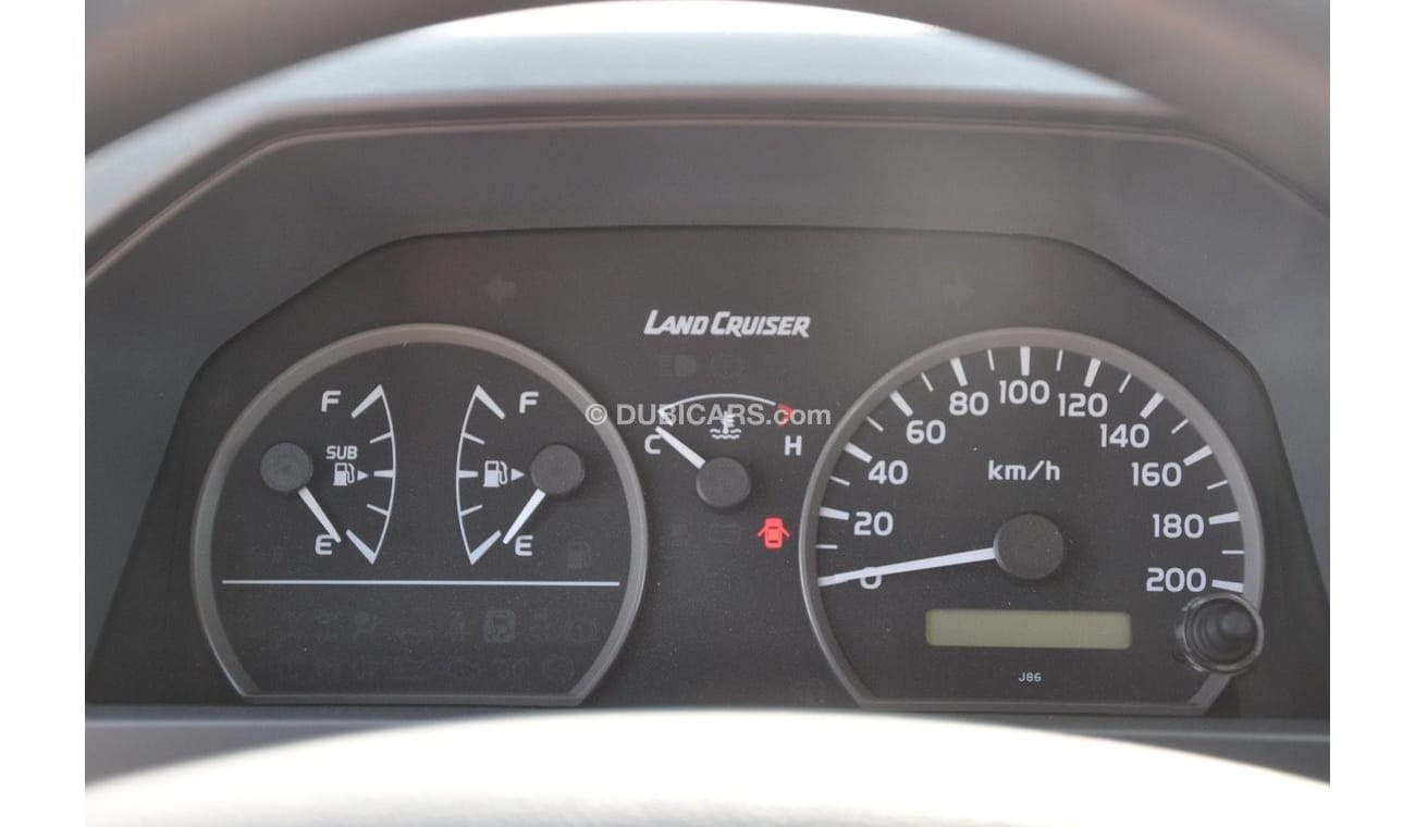 Toyota Land Cruiser 70 2023 TOYOTA LAND CRUISER HARD TOP 4.5L V8