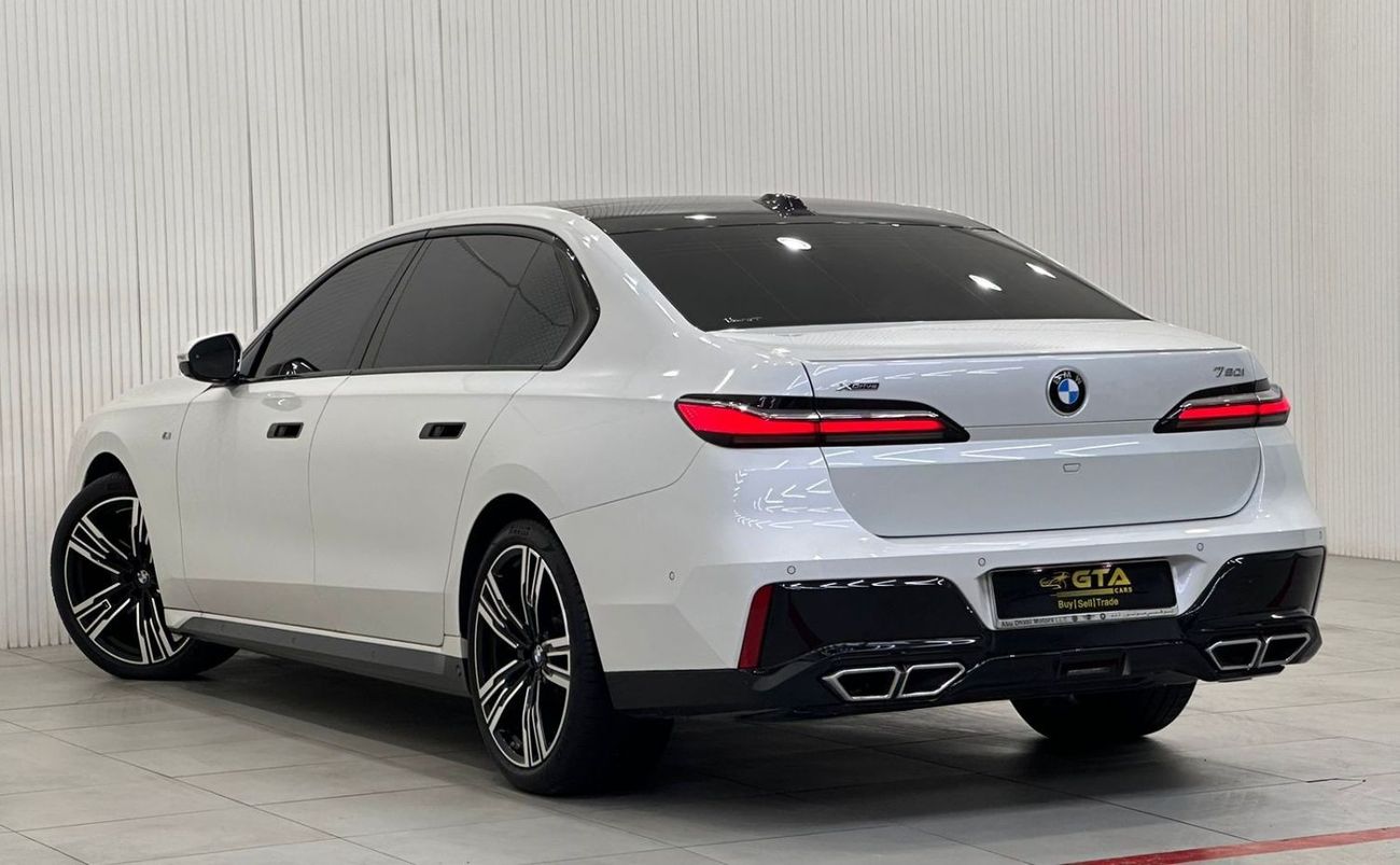 بي أم دبليو 760Li 2023 BMW 760i xDrive M-Sport, 2028 BMW Warranty, 2029 BMW Service Pack, Fully Loaded, Low Kms, GCC