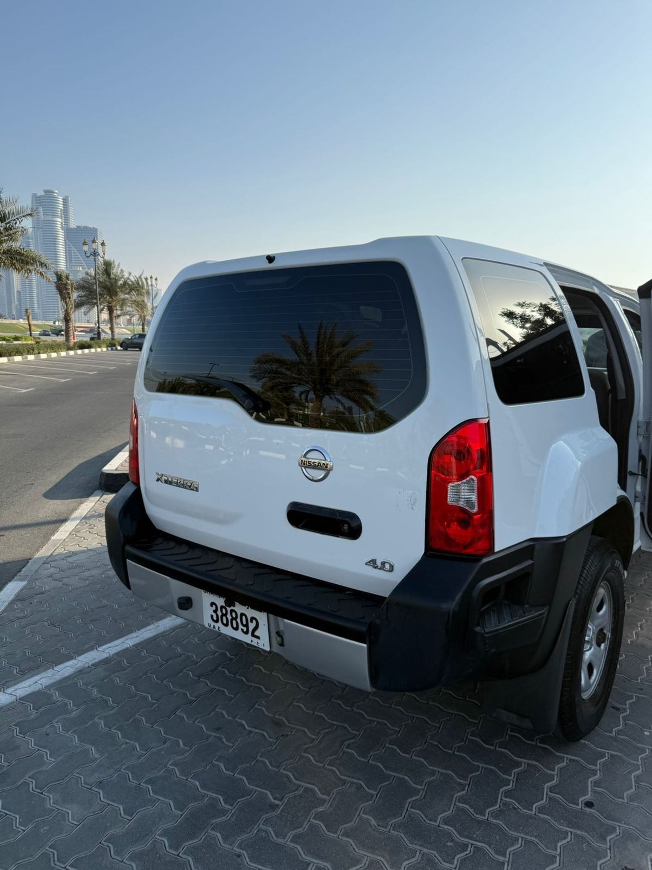 نيسان إكستيرا S 4.0L