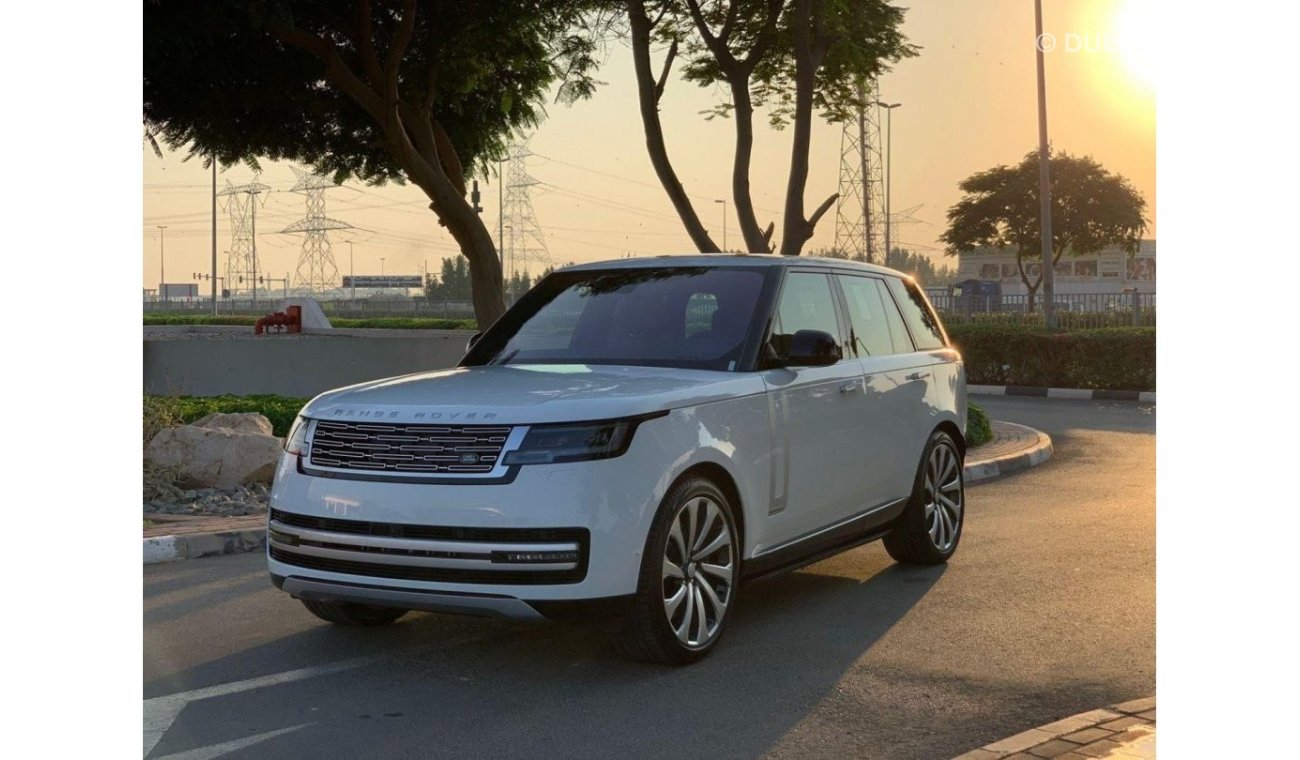 Land Rover Range Rover GCC SPEC UNDER WARRANTY AND SERVICE CONTRACT