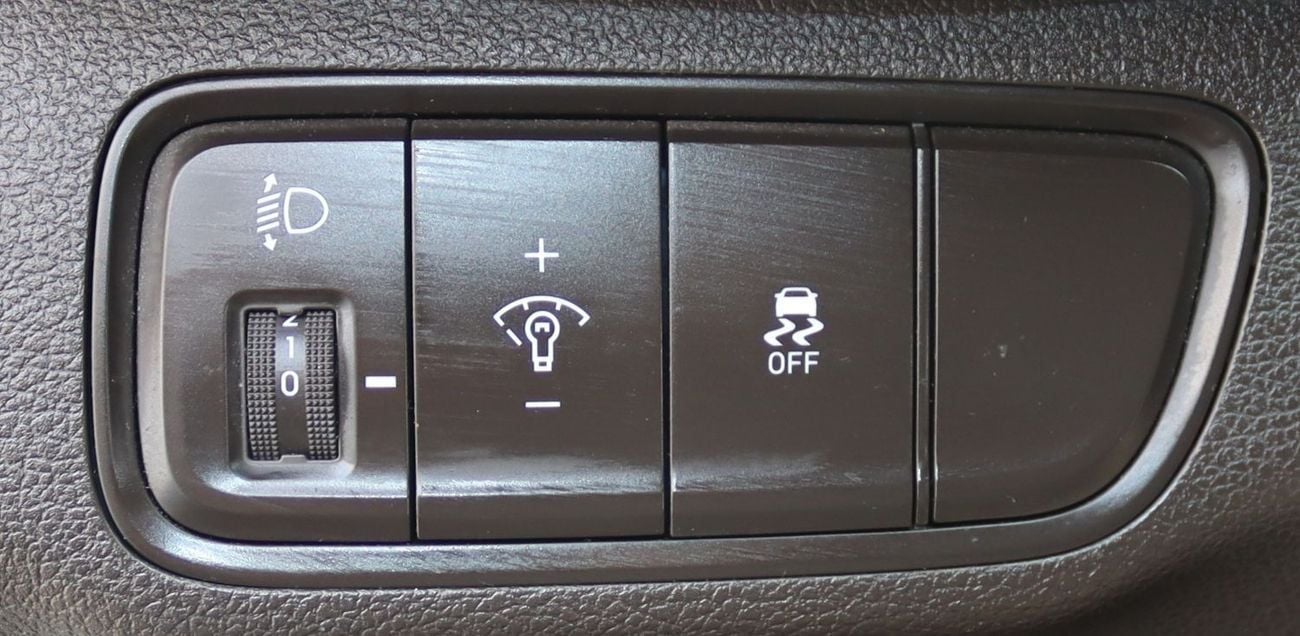 Hyundai Santa Fe GL 2.4L Hyundai Santa Fe - 2019 - GCC - 7 seats - accident-free - 2.4L-low mileage, in excellent con