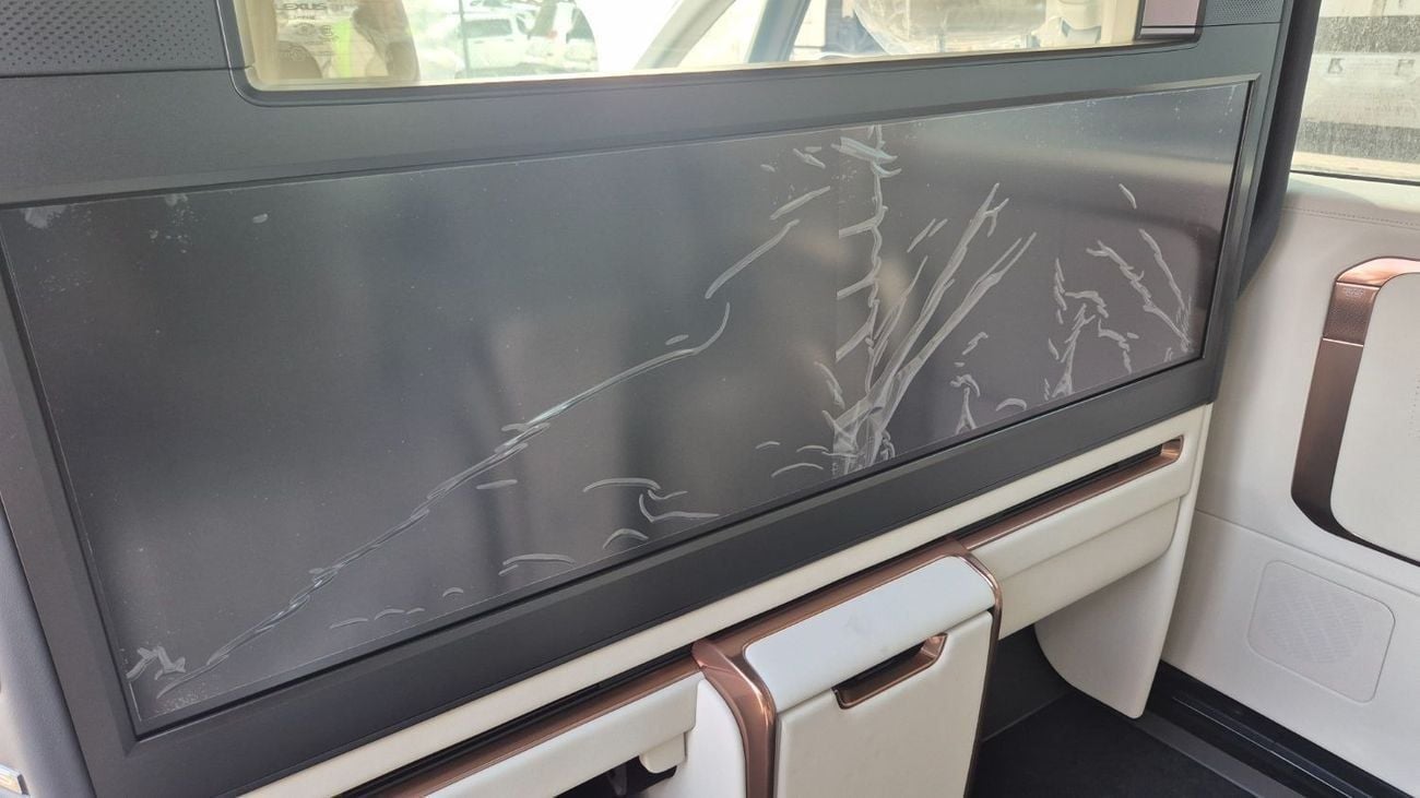 Lexus LM 350h 2025 LM350H 4-Seat VIP 10th digit VIN "S"