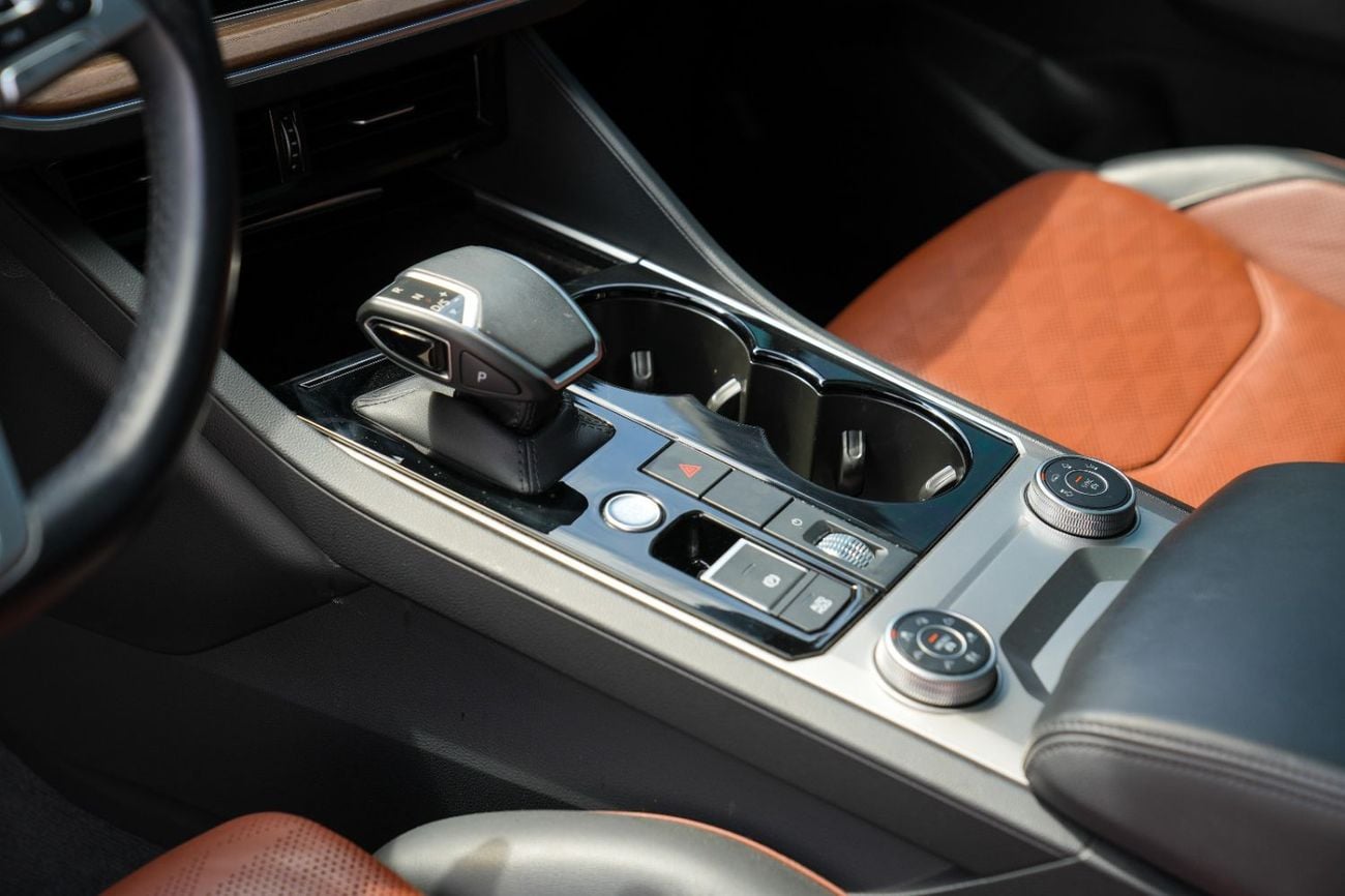 فولكس واجن طوارق 2020!! GCC SPECS!! FULL SERVICE HISTORY FROM AL NABOODA