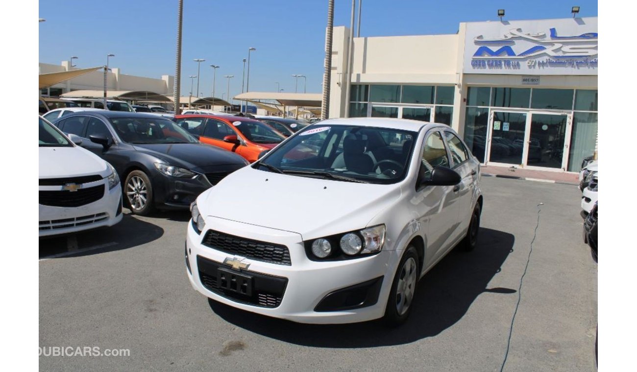 Chevrolet Sonic ACCIDENTS FREE- CAR IS IN PERFECT CONDITION INSIDE OUT