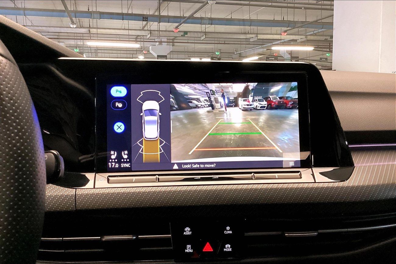 فولكس واجن جولف R | National Day Celebration | شامل الضمان | 0 ﺪﻔﻋﺓ ﺃﻮﻟﻯ