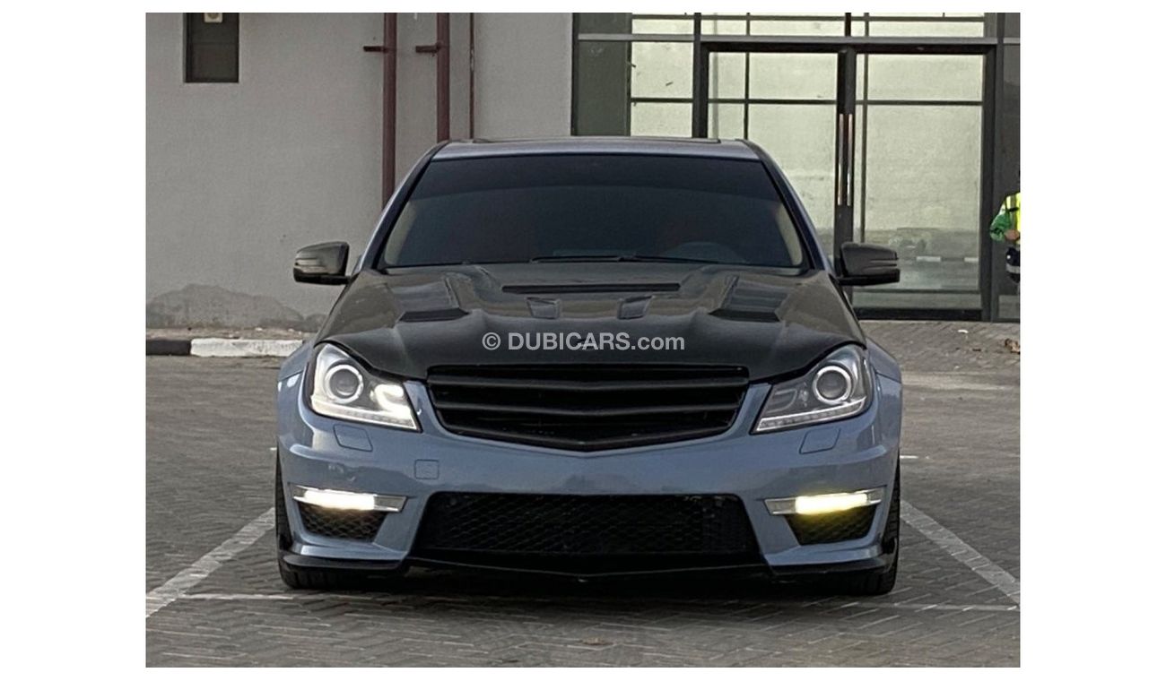 Mercedes-Benz C 63 AMG