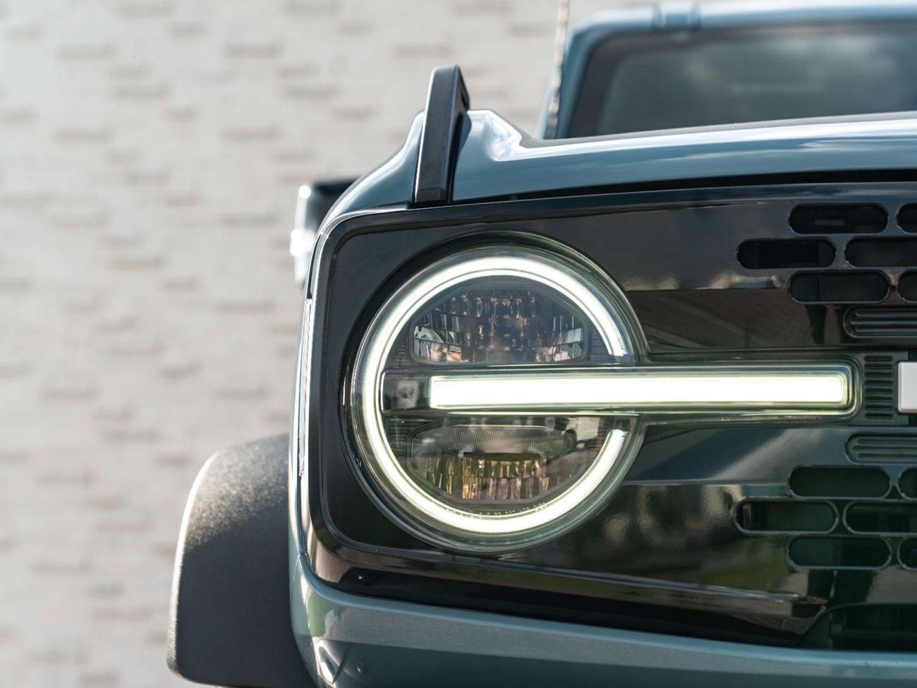 فورد برونكو Wildtrak 2.7L (5 Seater)