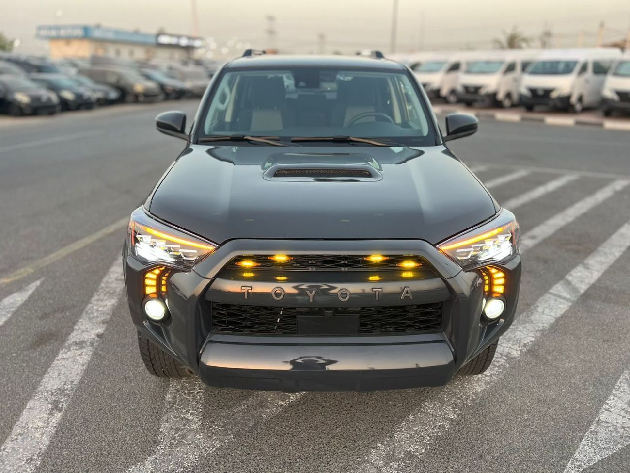 تويوتا Runner4 2024 TOYOTA 4Runner SR5 - Push Start - Electric Seats - Rear Camera - 4wheel 4X4 -