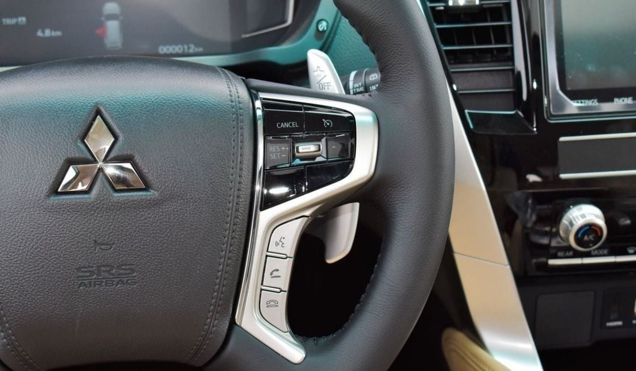 ميتسوبيشي مونتيرو Brand New Mitsubishi Montero Sport 2023 Export 3.0L A/T 4WD Petrol|White/Beige |MONTEROSPORTGLS2|