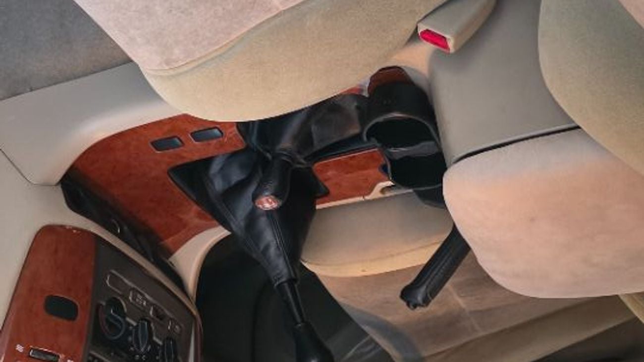 Toyota Land Cruiser TOYOTA GXR 2006 LIMETED1500