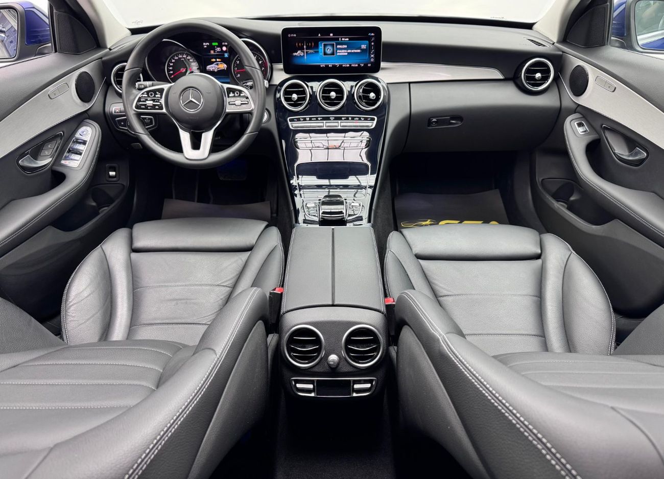 Mercedes-Benz C 300 AMG Pack 2.0L 2021 Mercedes-Benz C300 AMG, Full Service History, Warranty, Low Km, Full Option,