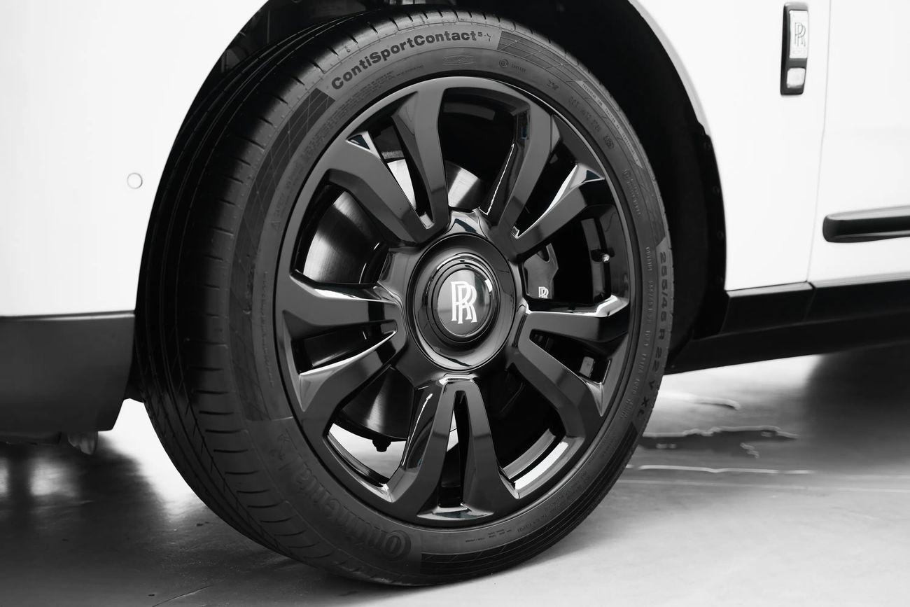 Rolls Royce Cullinan STD